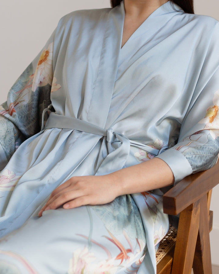 What Is a Kimono?