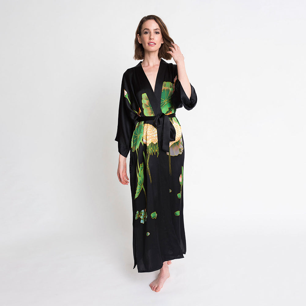 Hand-Painted Crane Long Silk Kimono Robe | KIM+ONO – kimandono.com