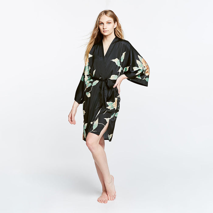 Aimi Floral Short Kimono Robe Wrap | KIM + ONO – Kimandono.com