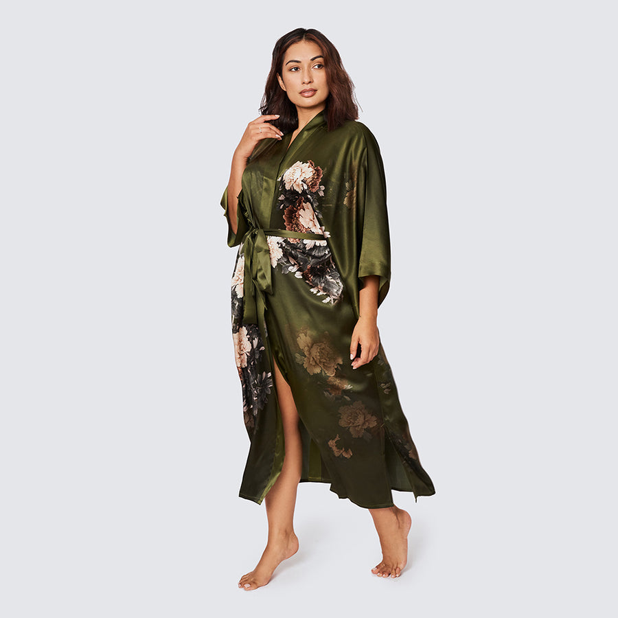 Ulykke ledelse Håndskrift Keina Plus Size Silk Kimono Robe - Long | KIM+ONO – kimandono.com