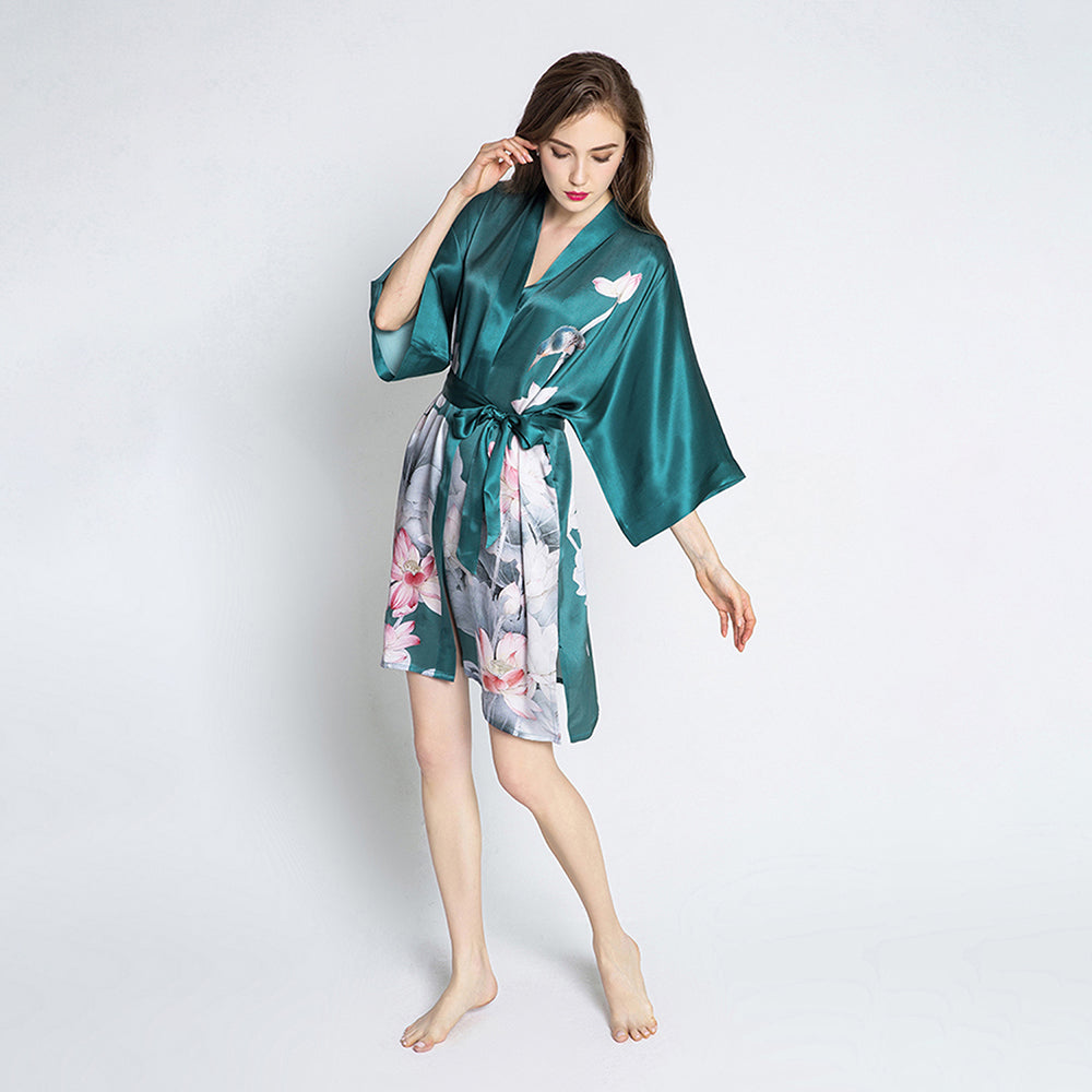 White Lotus Dreams Kimono