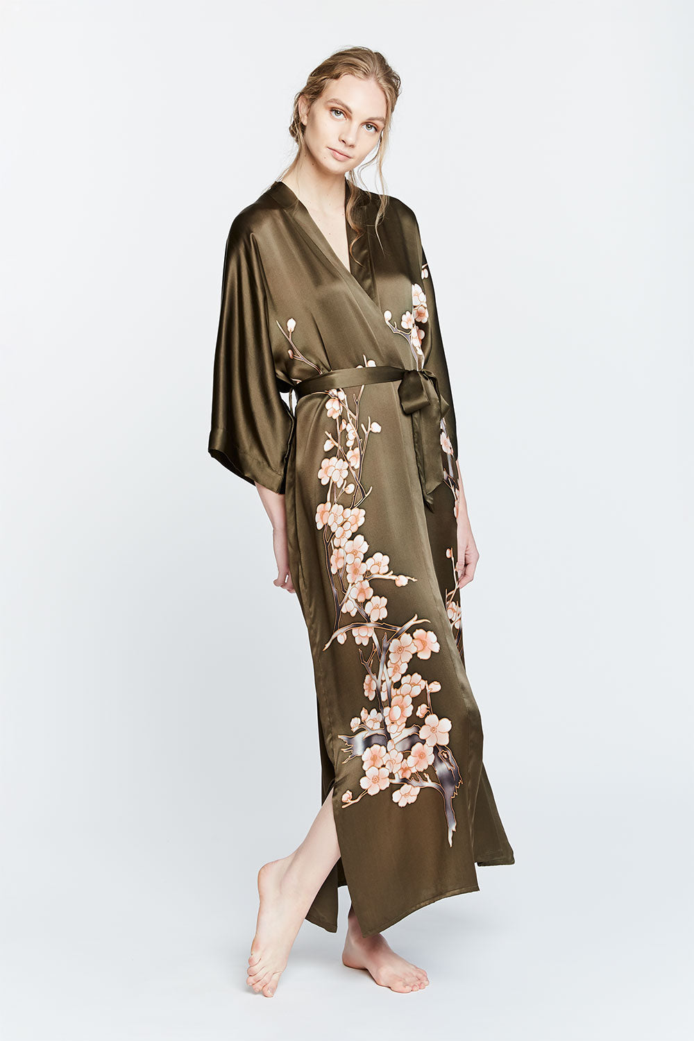 Hand-Painted Silk Cherry Blossom Kimono Robe - Long | KIM+ONO ...