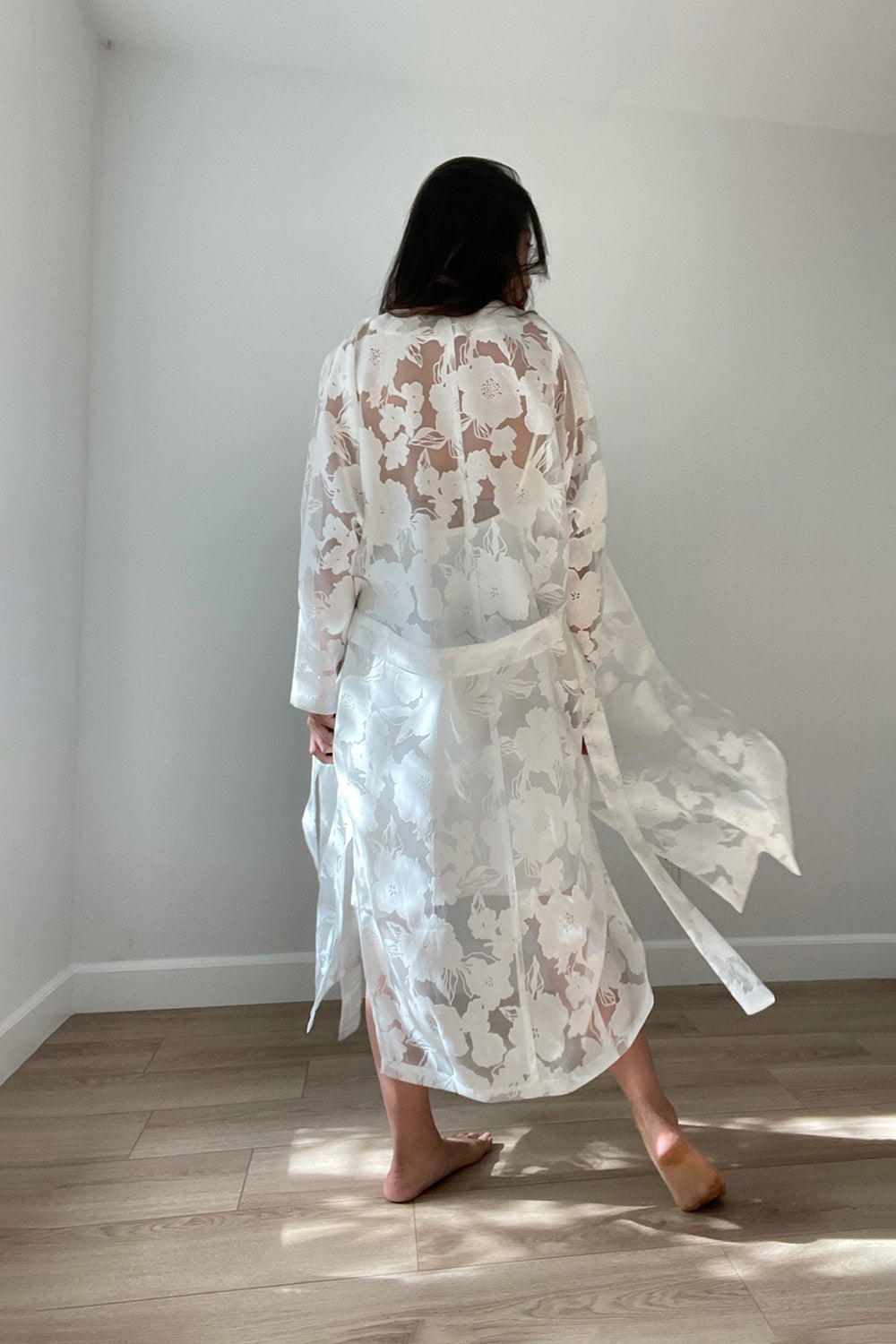 White Sheer Bridal Kimono Wrap Long KIM ONO – - Main Image