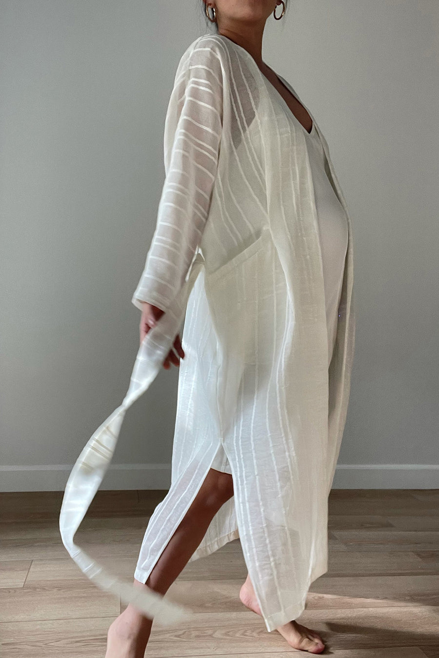 White Texture Stripe Midi Kimono Wrap